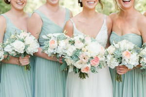 Sage Green Aesthetic Bridesmaids Wallpaper