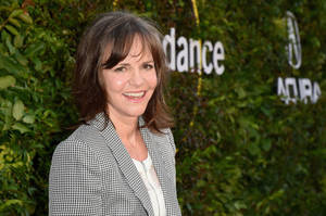 Sally Field In A Gray Plaid Blazer Wallpaper