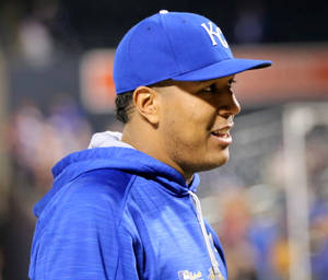 Salvador Perez Sideways View Wallpaper