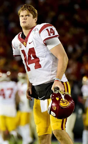 Sam Darnold Usc Quarterback Player Wallpaper