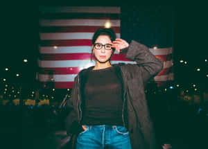 Sarah Silverman: Comedian, Actress, And Writer Wallpaper