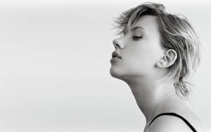 Scarlett Johansson Stunning In Grayscale Wallpaper