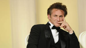 Sean Penn An American Actor Wallpaper