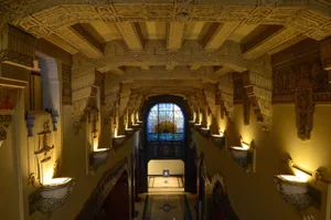 Seo Unique Art Deco Computer Showing Characteristic Design Features Wallpaper