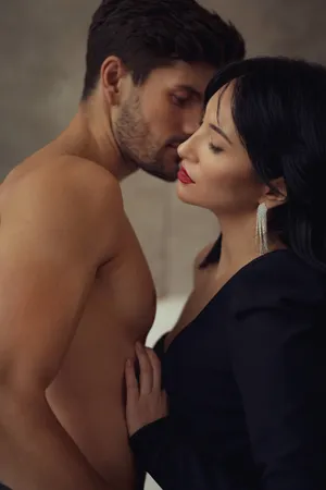 Sexual Elegance Wallpaper