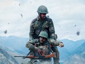 Shershaah In The Battlefield Wallpaper