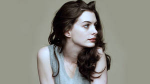 Side Profile Of Anne Hathaway Wallpaper
