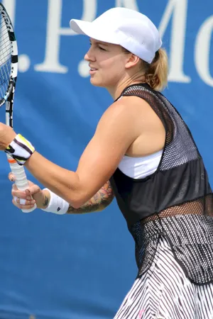 Side View Photo Bethanie Mattek-sands Wallpaper