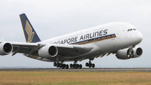 Singapore Airlines Landing Gear Wallpaper