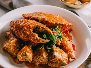 Singaporean Chilli Crab Claws Wallpaper