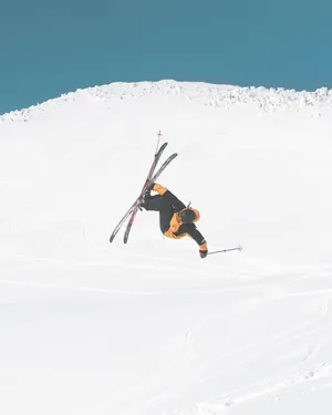 Skiing In The Air Wallpaper