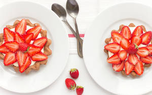 Sliced Strawberries On Pie Wallpaper