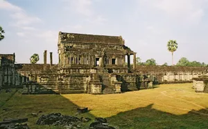 Small Temple Structure Within Grounds Of Angkor Wat Wallpaper