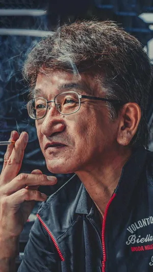 Smokey Nagata Close-up Photo Wallpaper