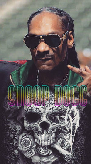 Snoop Dogg Biting His Lip Wallpaper