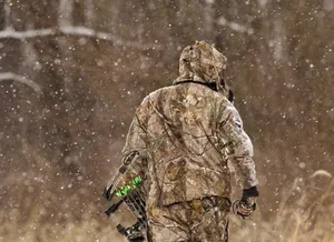 Snowing With The Hunting Camo Wallpaper