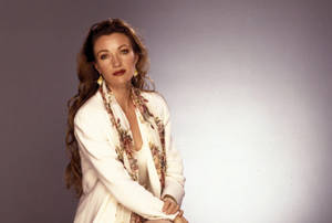 Solo Picture Of Jane Seymour Wallpaper