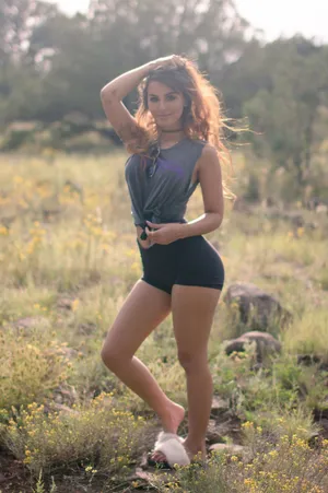 Sssniperwolf Morning Sunrise Wallpaper