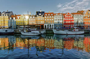 Still Waters Of Copenhagen River Wallpaper