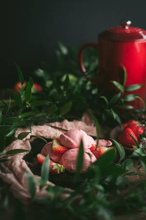 Strawberry Ice Cream On Plate Wallpaper