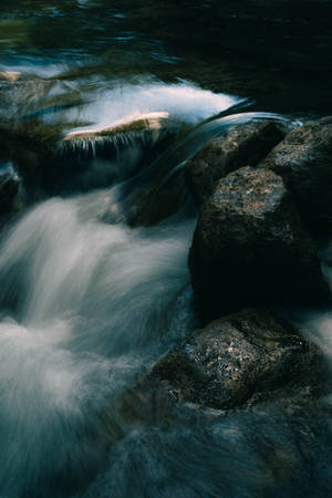 Stream Of Moving Water Wallpaper