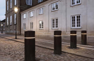 Street In Amalienborg Palace Wallpaper