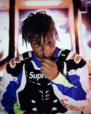 'strutting His Way To The Top With His Unique Style, Emerging Artist Iann Dior Is Making Waves In The Music Industry.' Wallpaper