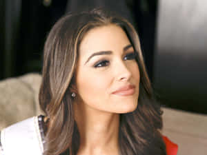 Stunning Model And Beauty Queen Olivia Culpo Wallpaper