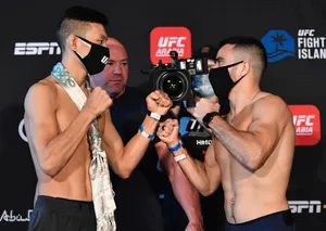 Su Mudaerji And Zarrukh Adashev Wallpaper