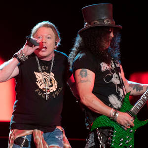 Sue Texas Guns N Roses Announcement Wallpaper