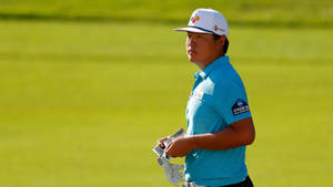 Sungjae Im Holding A Glove Wallpaper