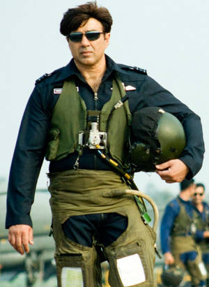 Sunny Deol In Pilot Costume Wallpaper