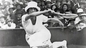 Suzanne Lenglen Grand Slam Winner Wallpaper