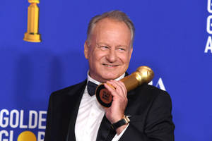 Swedish Actor Stellan Skarsgård 77th Golden Globe Trophy Wallpaper