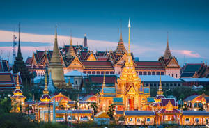 Thailand Emerald Buddha Temple Wallpaper