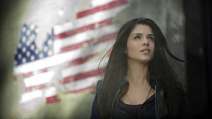 The 100 Actress Marie Avgeropoulos Wallpaper