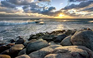 The Calm Of The Sunset Sea Wallpaper