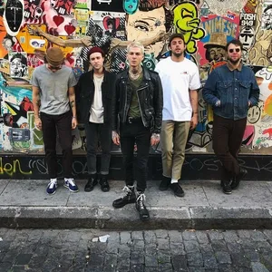 The Neighbourhood On Graffiti Wallpaper