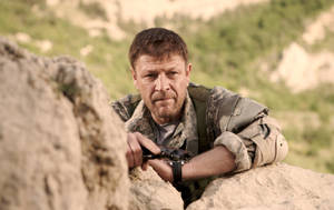 The Resilient Sean Bean In Action Wallpaper