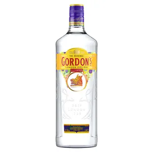 The Timeless Classic: Gordon’s London Dry Gin Wallpaper