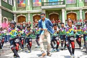 Theri Movie Vijay Dancing Wallpaper