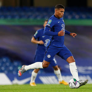 Thiago Silva During A Practice Session Wallpaper