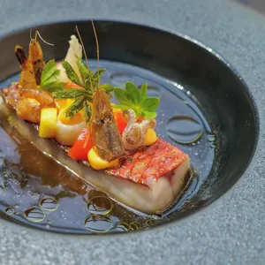Three Star Michelin Red Mullet Dish Wallpaper