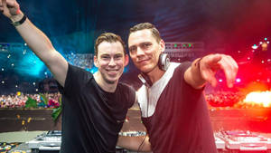 Tiesto And Hardwell Zero 76 Wallpaper