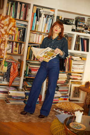 Tilted Photo Of Amélie Pichard At Home Wallpaper