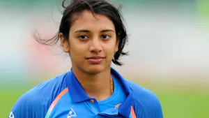Tired Girl Smriti Mandhana Wallpaper
