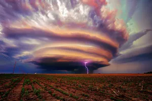 Tornado Wild Weather Wallpaper