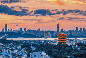 Traditional Yellow Crane Tower Wuhan Wallpaper