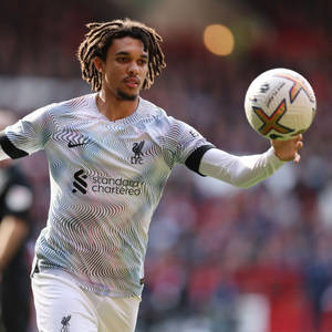 Trent Alexander-arnold Ball Near Hand Wallpaper