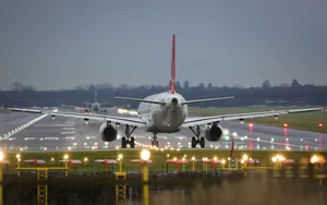 Turkish Airlines Landing At Heathrow Airport Wallpaper